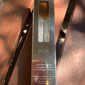 Brand new PUR Skin-Perfecting Concealer Brush